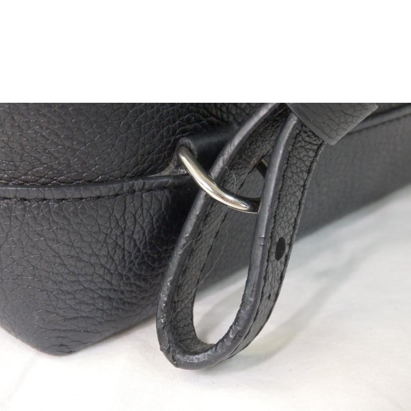 LV ルイヴィトン/ロックミー/バックパック/ノワール/M41815//DU1***/ABランク/84