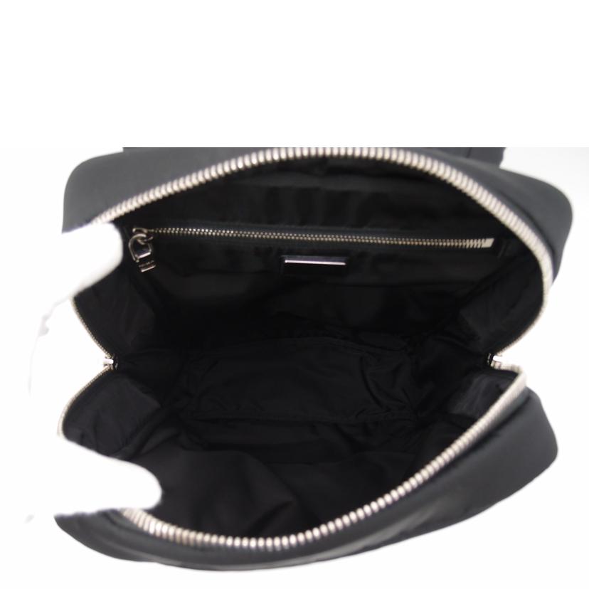 PRADA/ナイロンバックパック/ブラック/2VZ043//253/SAランク/69