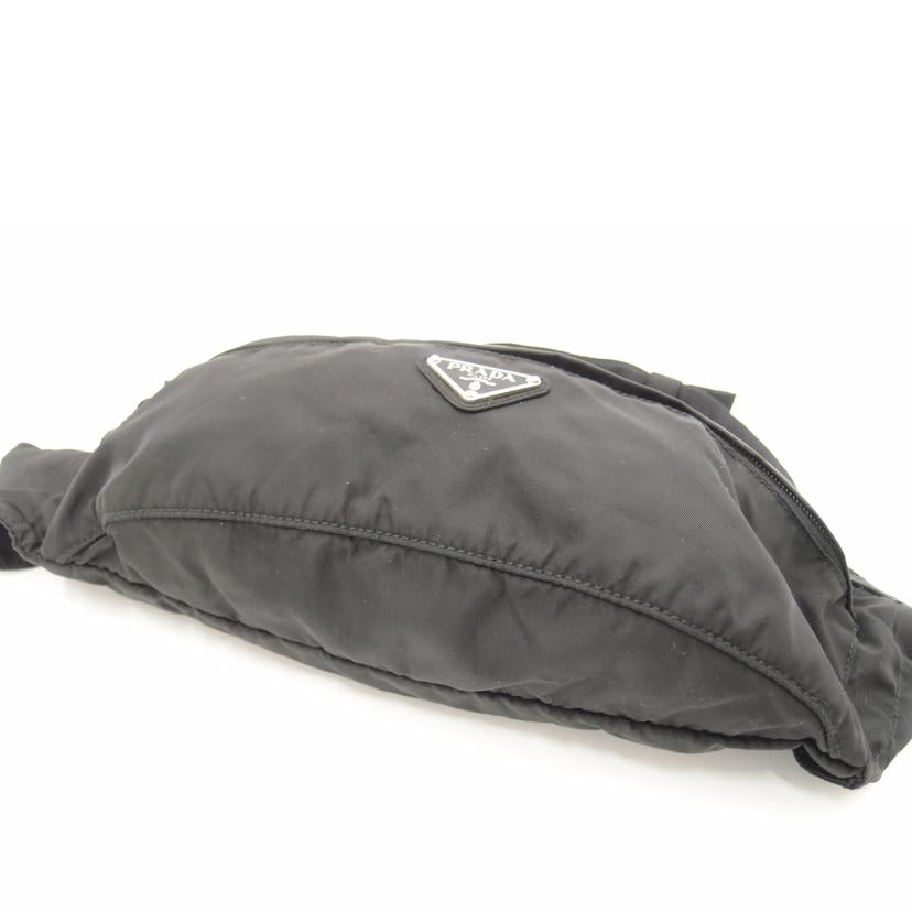 PRADA プラダ/ナイロンボディバック/ブラック//84/Aランク/69