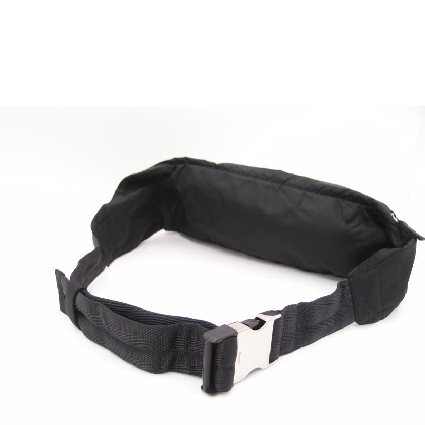 PRADA プラダ/ナイロンボディバック/ブラック//84/Aランク/69