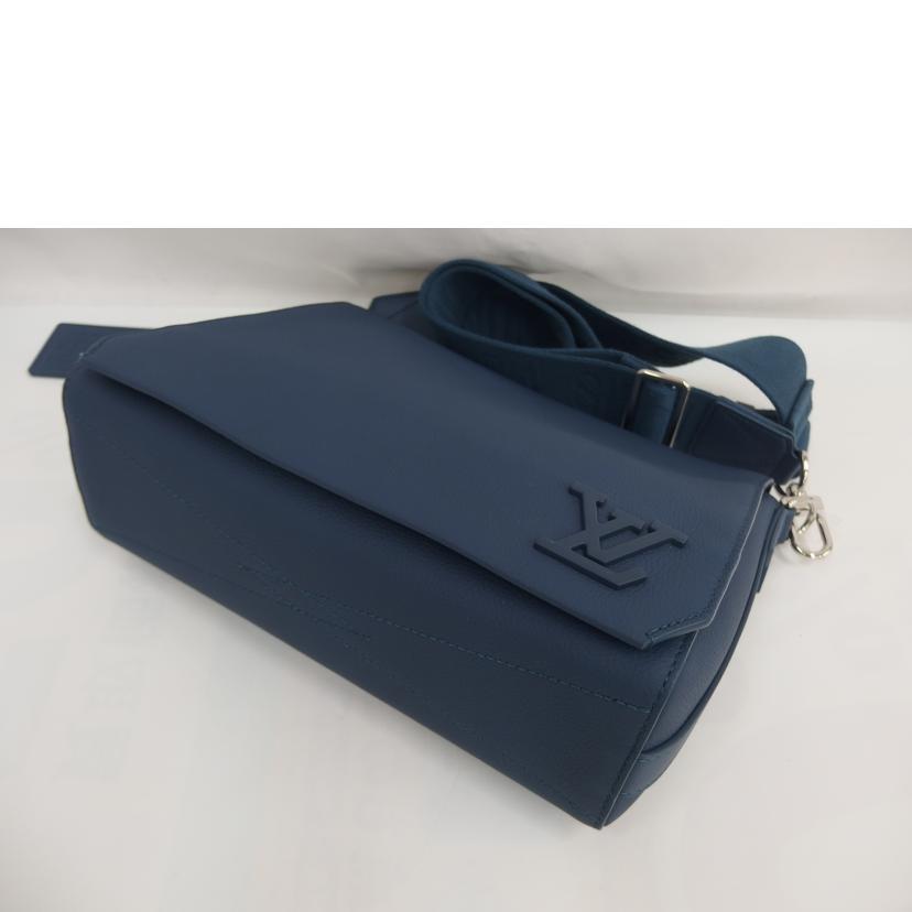 LV ルイヴィトン/ニューメッセンジャーショルダー/ネイビー/M21363//ICタ**/Aランク/82