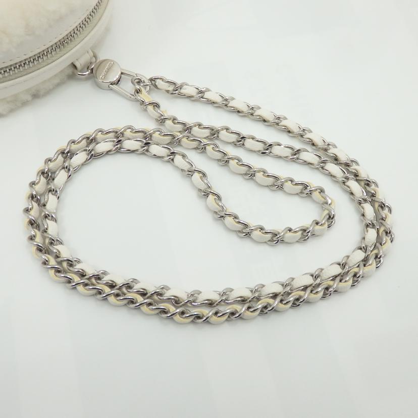 CHANEL/ホワイトココネージュミニサークルネックレスバッグ/ホワイト/A42976//316*****/Aランク/77