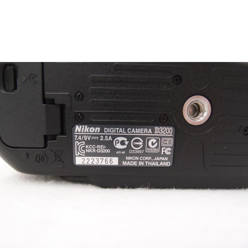Nikon ニコン/デジタル一眼レフカメラ ボディ/D3200//2223766/Aランク/69