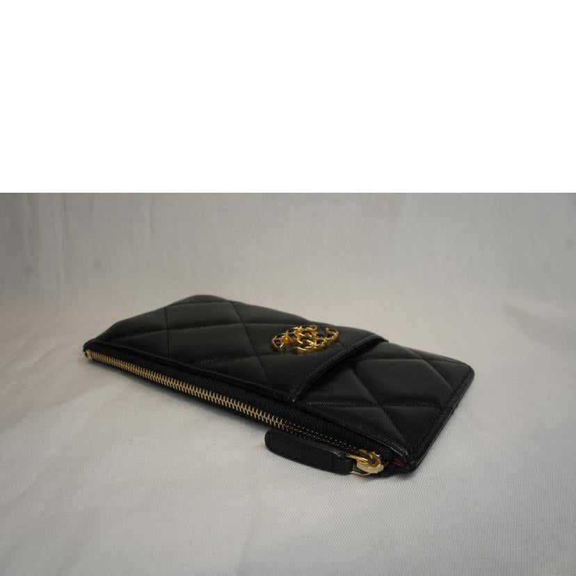 CHANEL シャネル/CHANEL19/フラグメントケース/マトラッセ//303*****/Aランク/92