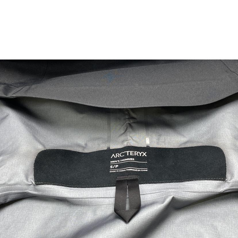ARC'TERYX アークテリクス/Alpha SV Jacket//Bランク/52