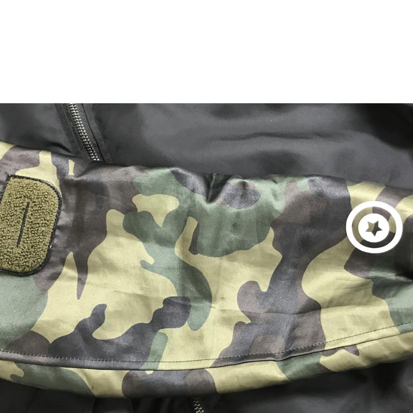 ABATHINGAPE×UNDEFEATED アベイシングエイプ×アンディフィーテッド/MA-1 WOODLAND CAMO SHARK//Bランク/51
