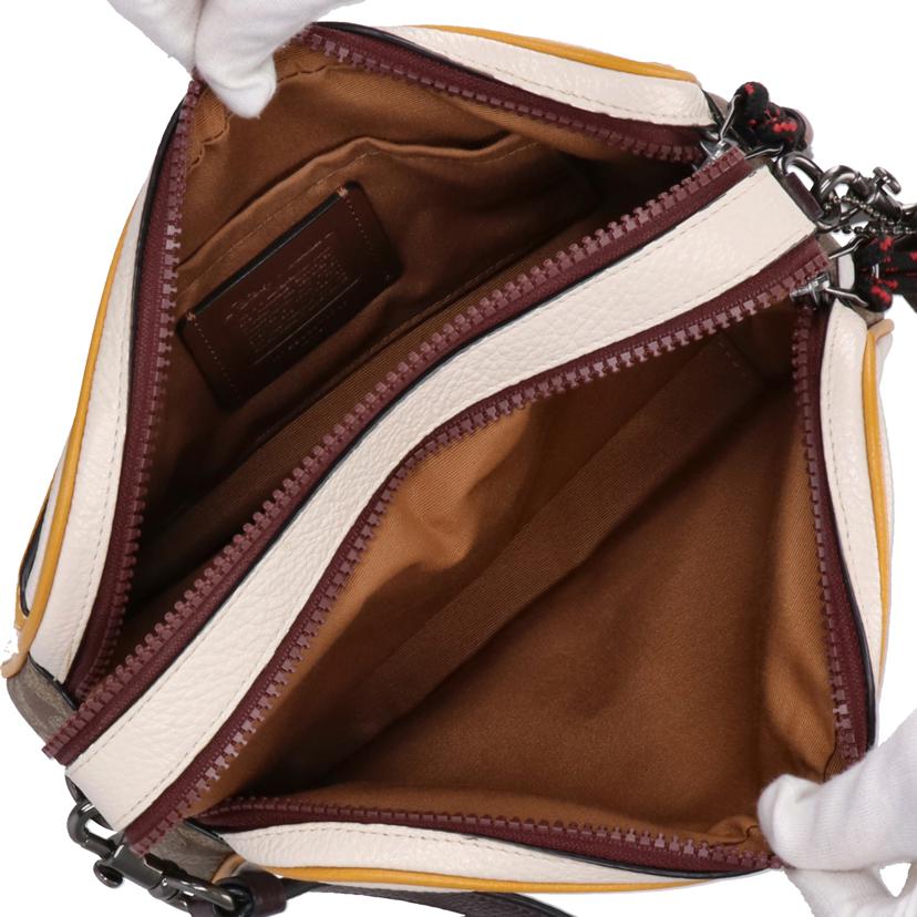 COACH コーチ/ディズニーコラボ ショルダーバッグ/3716//B20**/Aランク/70