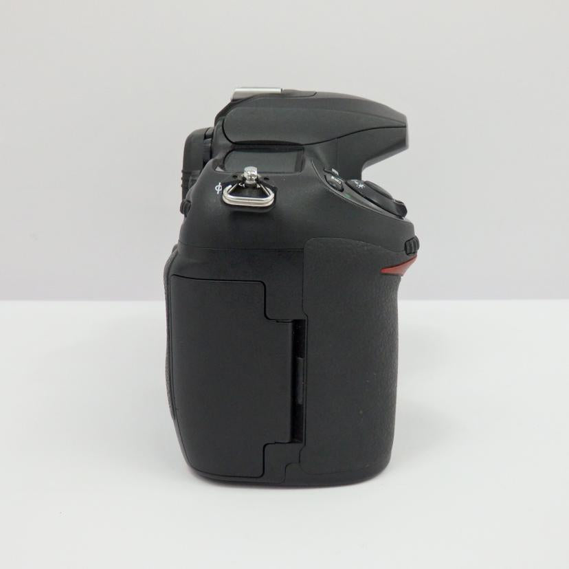 Nikon ニコン/デジタル一眼/D200/D200 ボディ//2011083/Cランク/77