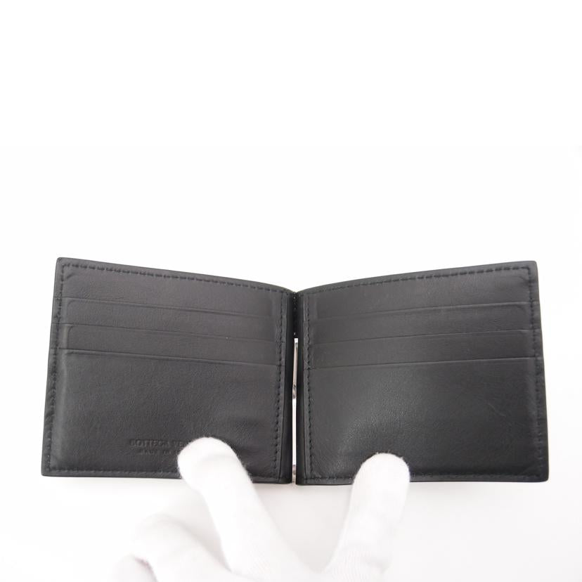 BOTTEGA VENETA ボッテガヴェネタ/マキシイントレチャート二つ折り札入れ/ブラック//Aランク/69