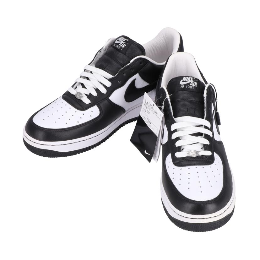 NIKE×Terror　Squad ナイキ×テラースクワッド/AIR　FORCE　1　LOW　QS　 TS／28．0／ブラック×ホワイト/FJ5756-100//SAランク/01