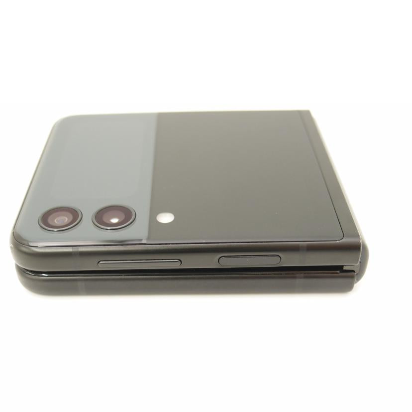 SAMSUNG サムスン/Galaxy Z Flip3 5G/スマートフォン/SC-54B//R3CRC0KA4EN/Bランク/69
