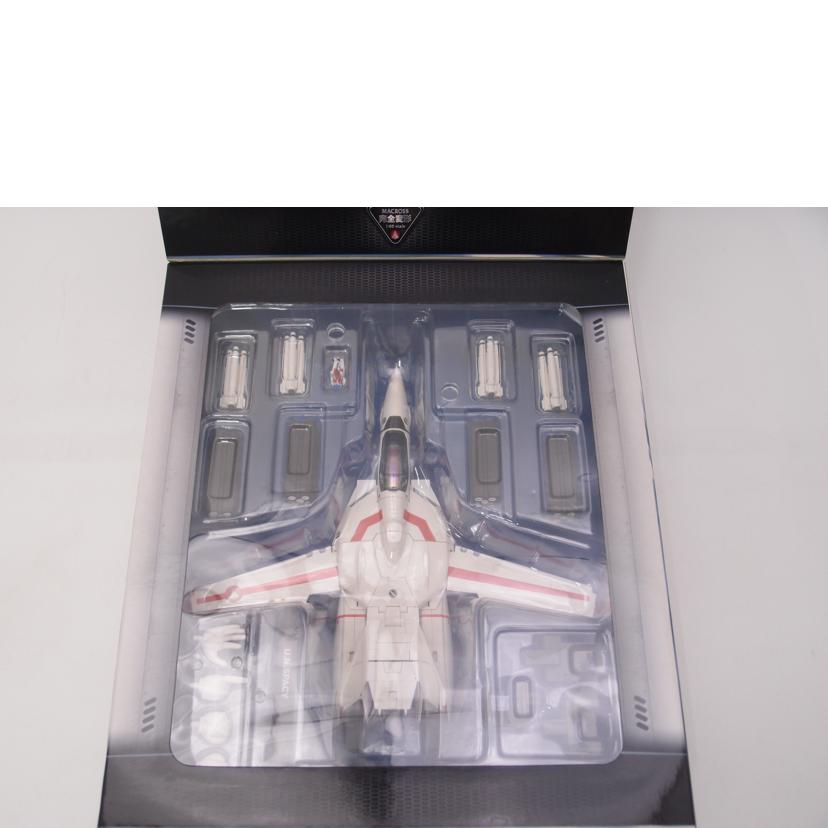 YAMATO ヤマト/完全変形 1/60 VF-1J バルキリー 一条輝機 「超時空要塞マクロス」フィギュア//Sランク/69