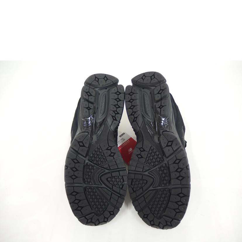 NB ニューバランス/New Balance 2002R Triple Black/U2002RBL//Aランク/82