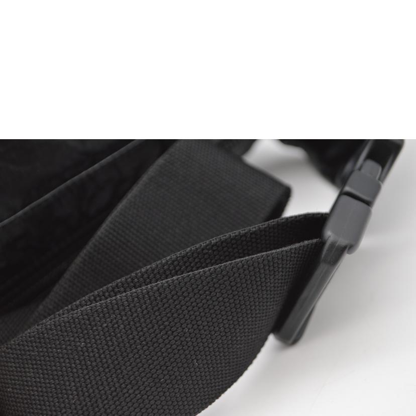SAINT LAURENT サンローラン/ヌックスポリアミドナイロンボディバッグ/581375//043*/ABランク/89