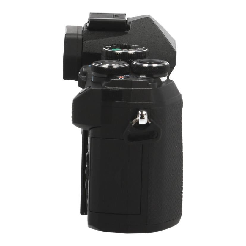 OLYMPUS オリンパス /ミラーレス一眼 ボディ/OM-5/OM SYSTEM OM-5//BJ0A06289/Bランク/18