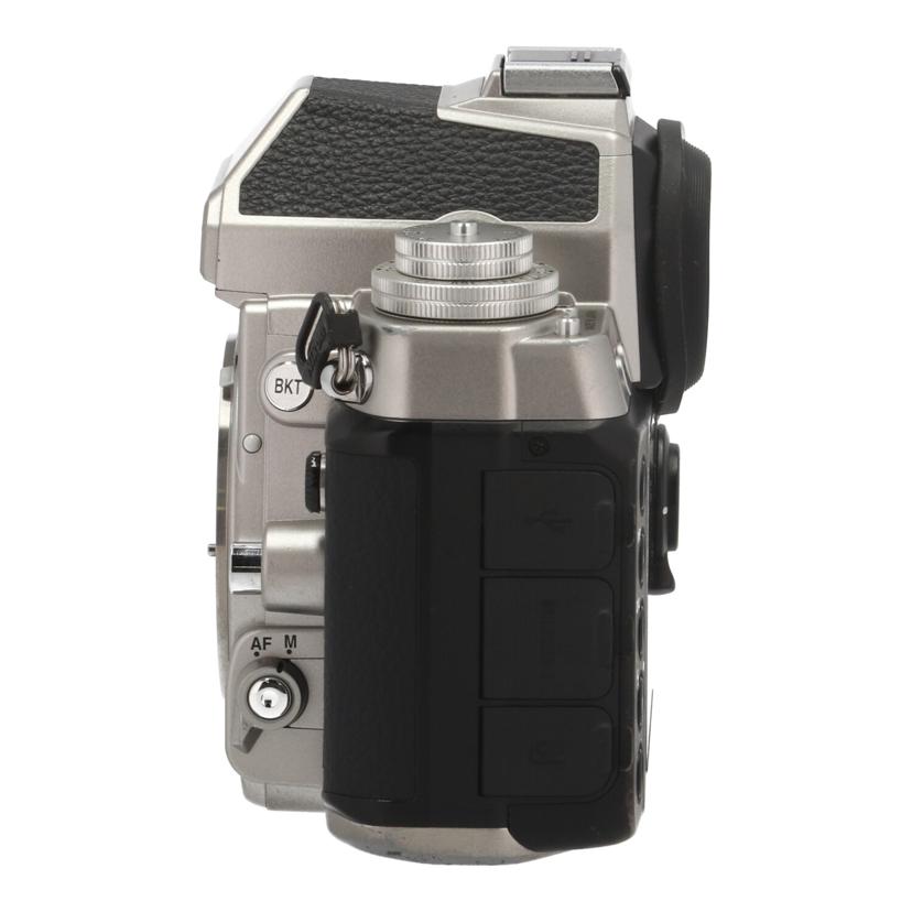 Nikon ニコン /デジタル一眼 ボディ/Df/Df ボディ//2014370/Bランク/18