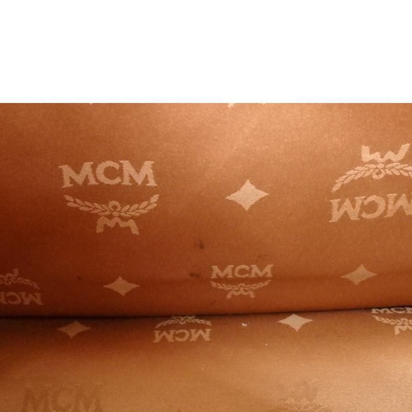 MCM エムシーエム/サイドスタッズリュック/MMK2AVE12CO001//M83**/Bランク/76