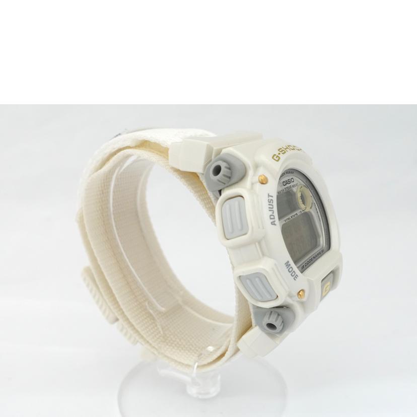 CASIO カシオ/コ-ドネ-ム/A.D.M.A/G-SHOCK/DW-8800AJ-7BT//Aランク/88