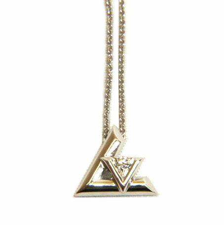 LV ルイ・ヴィトン/Au750パンダンティフLVヴォルトワンPMネックレスK18WG/9261181132725//E54318/Aランク/92