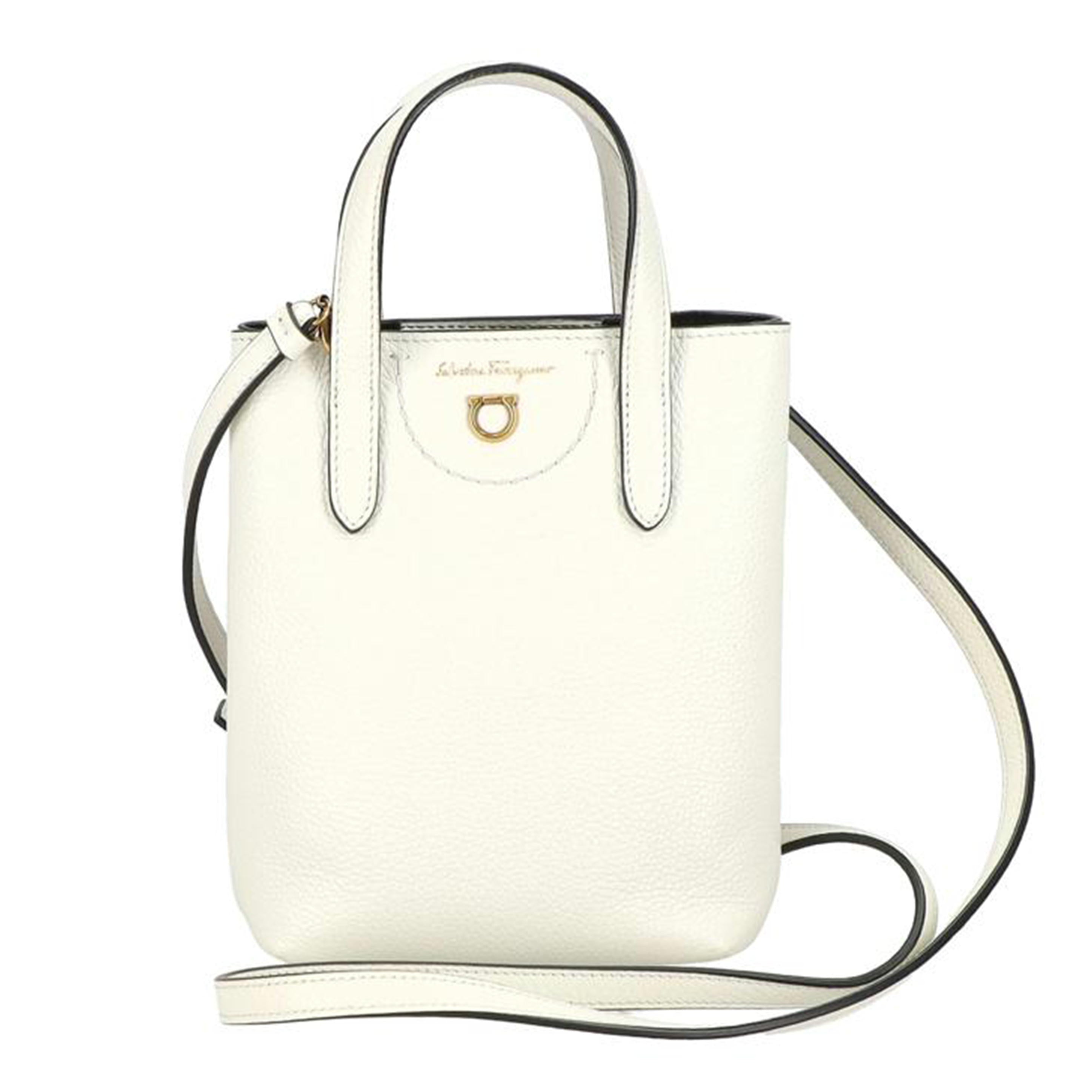 Salvatore Ferragamo サルバトーレフェラガモ/ブランドバッグ・小物 
