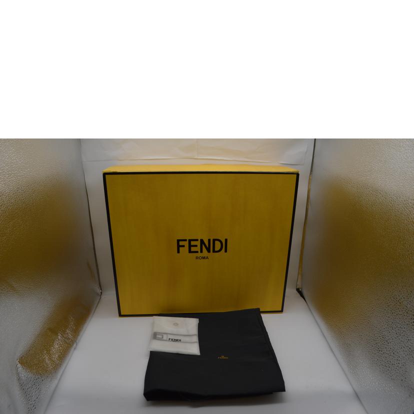 FENDI フェンディ/ピーカブーアイシーユーミディアム/ナッパレザー/カーキ/8BN321 //A6V***********/Aランク/89