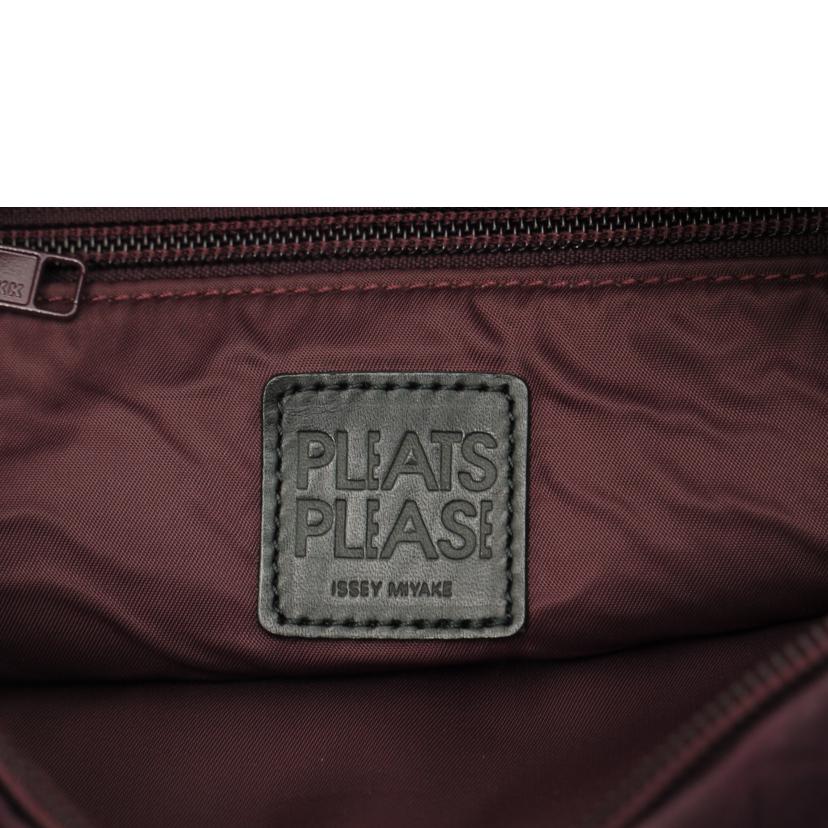 PLEATS PLEASE プリーツプリーズ イッセイミヤケ/PLEATS PLEASE ショルダーバッグ//Aランク/69