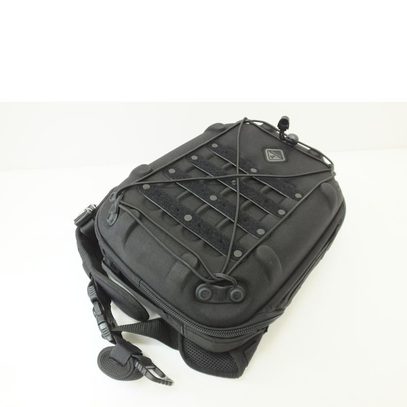 HAZARD4/ヒバチライトハードシェル//Aランク/88