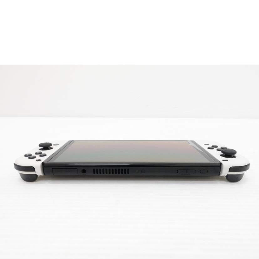nintendo 任天堂/有機ELスイッチ本体ホワイト/HEG-S-KAAAA//XTJ50336080115/ABランク/88