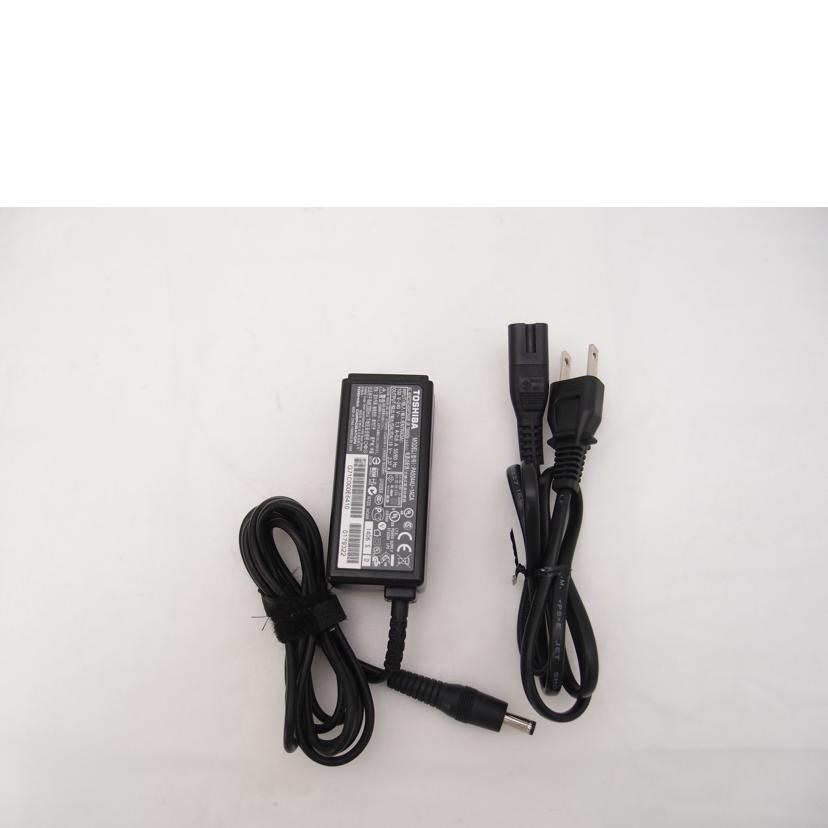 TOSHIBA 東芝/dynabook R73/D ノートパソコン/PR73DBAA44CAD11//2J016430H/Bランク/69