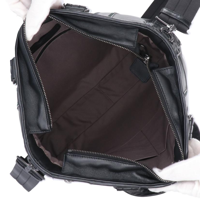 BOTTEGA VENETA/イントレチャートテックストライプ2Wayトート/ブラック//Aランク/75