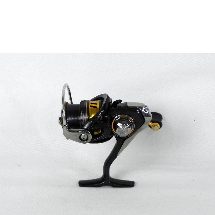 Daiwa ダイワ/18LEGALIS スピニングリール/LT2000S-XH//Bランク/81