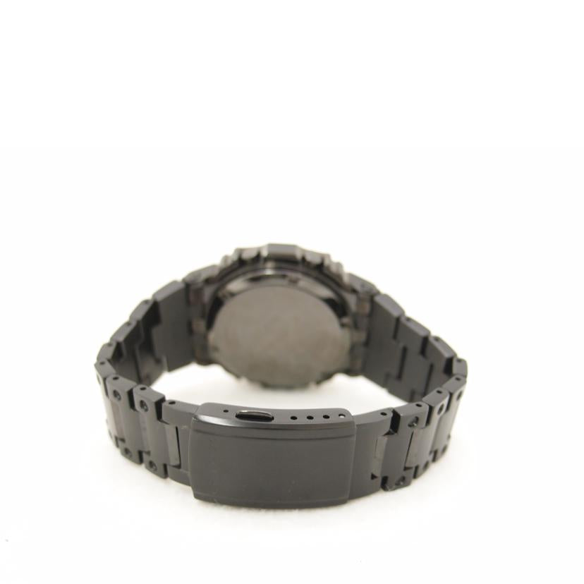 CASIO カシオ 腕時計 ステンレス オールブラック デジタル Bluetooth/G-SHOCK/フルメタル/スマホリンク/電波ソーラー/GMW-B5000GD-1JF//201*****/SAランク/69