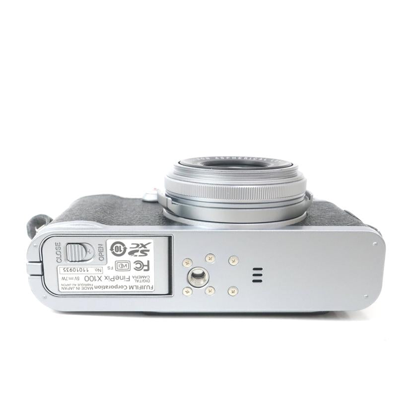 FUJI FILM 富士フィルム/デジタルカメラ/FinePix X100//11010935/Aランク/65