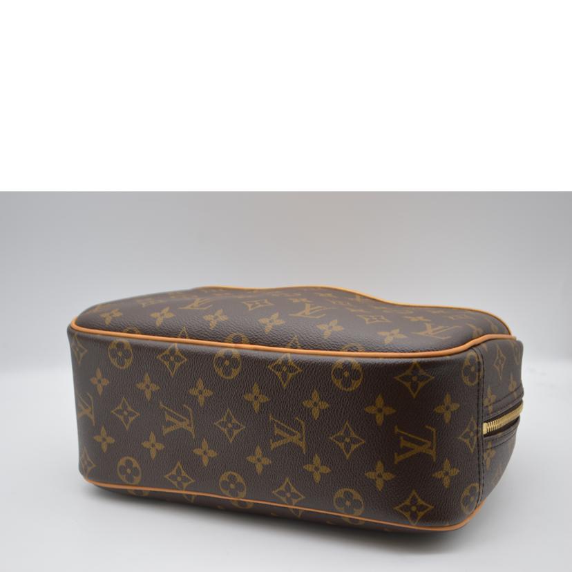 LOUIS VUITTON ルイヴィトン/■トゥルーヴィル/モノグラム/M42228 //MI0***/Aランク/89