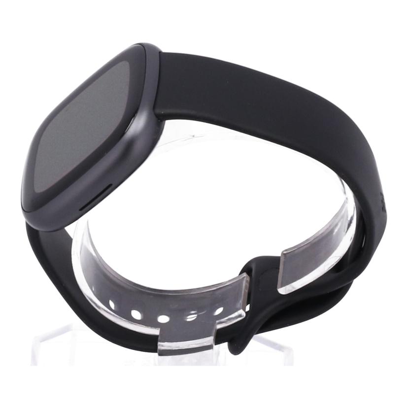 Fitbit フィットビット/スマートウォッチ/Fitbit Versa 4 Black/FB523BKBK-FRCJK//3D5B8CA0B8C1/Bランク/75