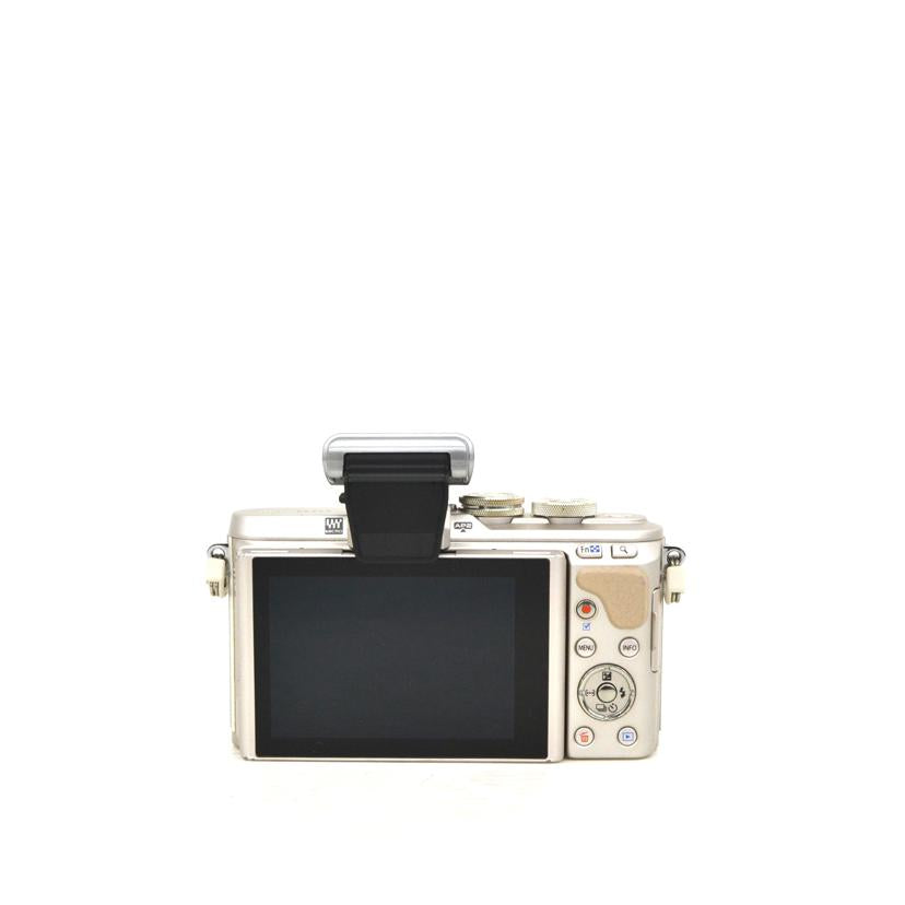OLYMPUS/ミラーレス一眼/E-PL8 EZ Wズームキット//8HRA01504/ABランク/75