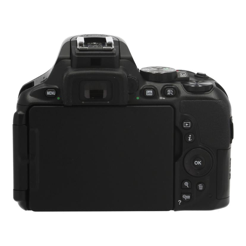 Nikon ニコン /デジタル一眼 ボディ/D5600/D5600 ボディ//2081253/Bランク/18