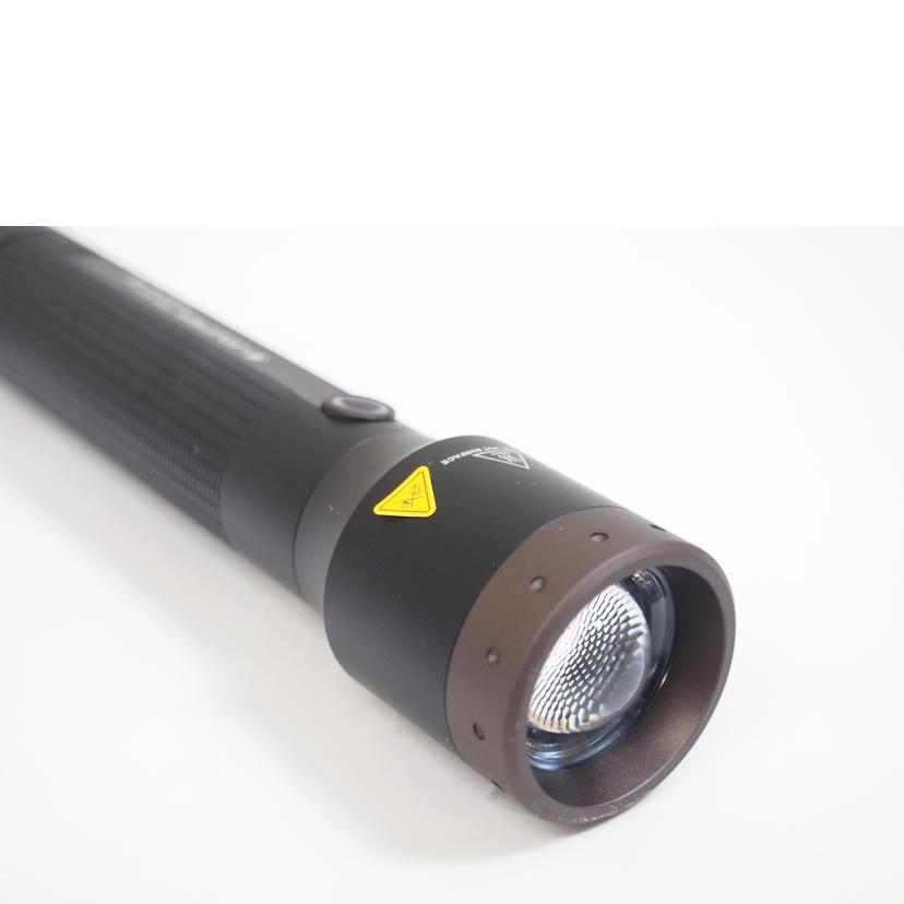 LED LENSER P7CORE//Sランク/71