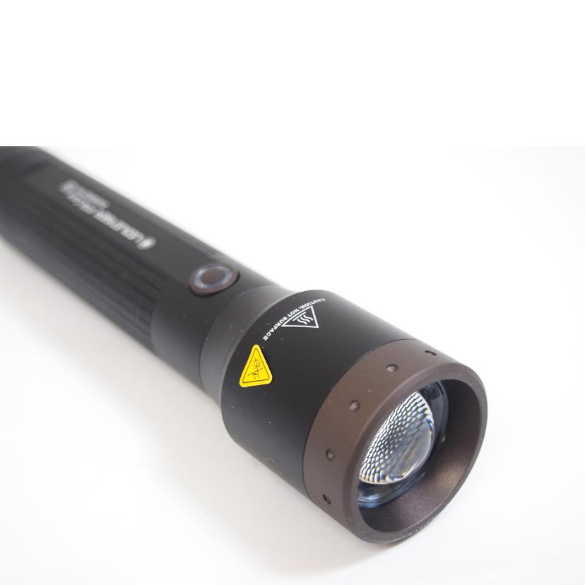 LED LENSER P7CORE//Sランク/71