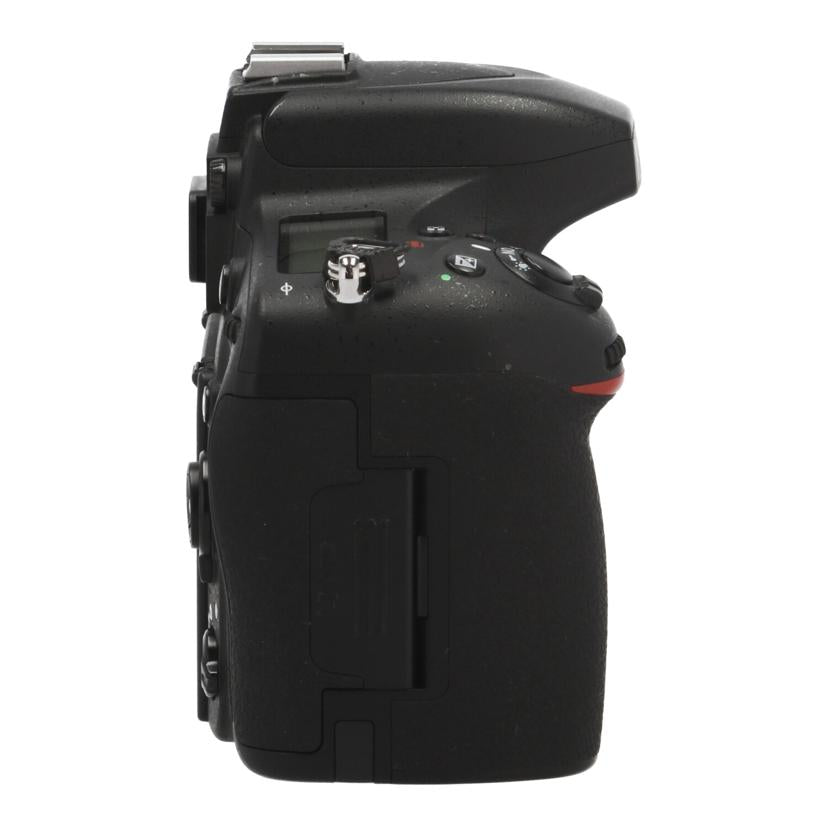 Nikon ニコン /デジタル一眼 ボディ/D750/D750 ボディ//2039015/Bランク/18