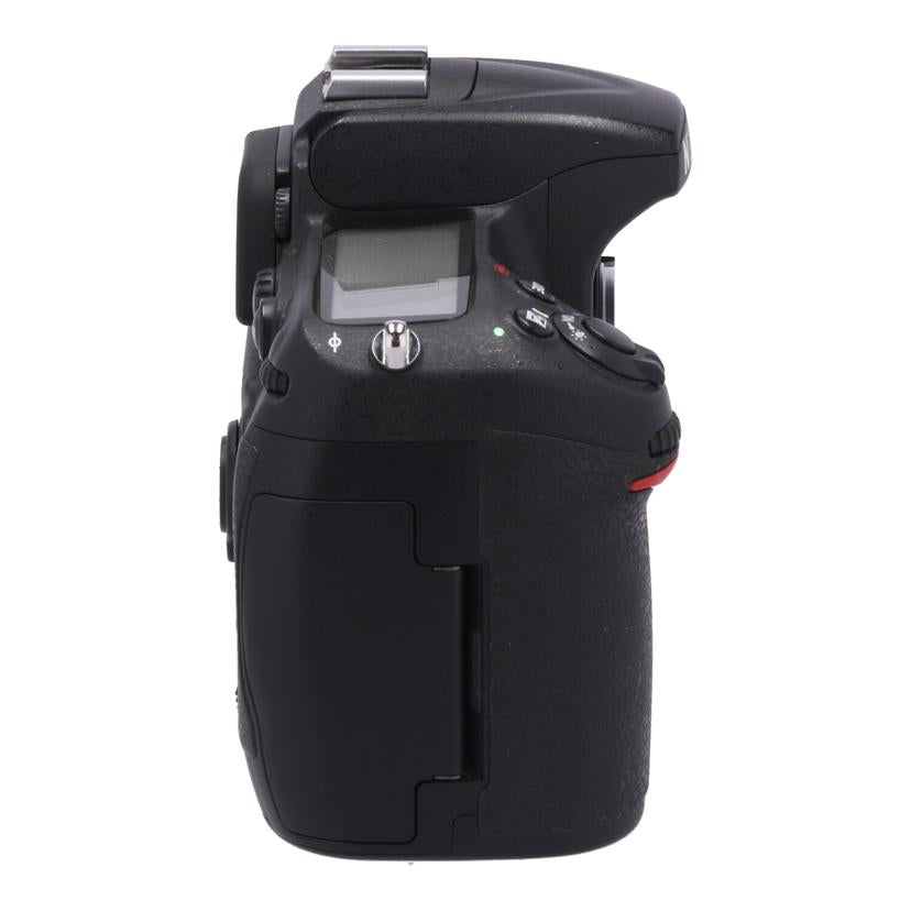 Nikon ニコン /デジタル一眼ボディ/D300 ボディ//2050134/Bランク/69