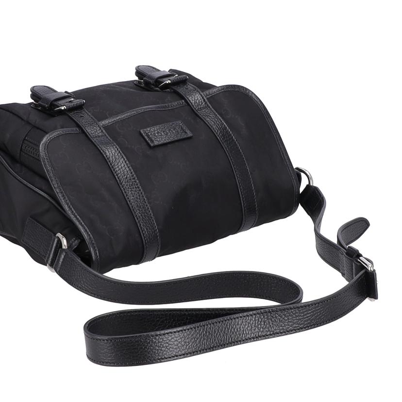 GUUCI グッチ/GG柄ナイロンメッセンジャ-バッグ/510335//525***/Aランク/93