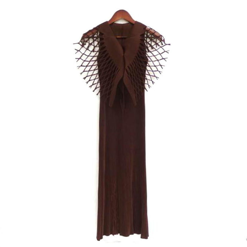 ISSEY MIYAKE イッセイミヤケ/ISSEY MIYAKE デザインドレス/茶/IF82-FH210//ABランク/82