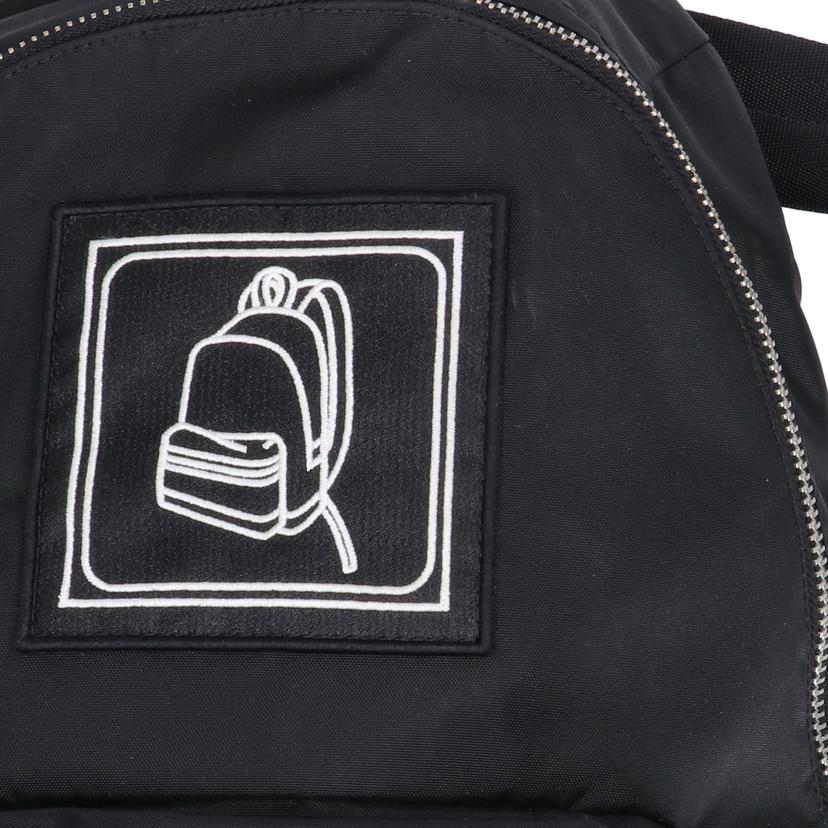 MARC JACOBS マークジェイコブス/ナイロンバックパック/ブラック/M0015412001//ABランク/18