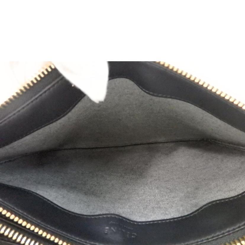 CELINE セリーヌ/トリオ/ショルダーバッグ/ネイビーブルー/171453ETA.07OC//CU-************/Aランク/84