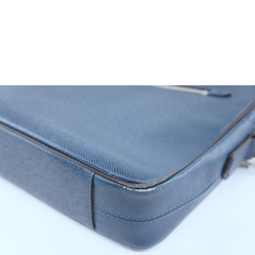 LOUIS VUITTON ルイ・ヴィトン/ポルトドキュマン・ヴォワヤージュ/タイガ/オセアン/M30645//RI3***/Bランク/64