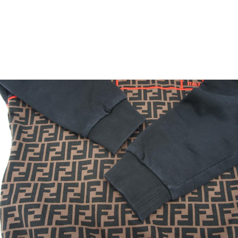 FENDI フェンディ/ズッカ柄/プルオーバーパーカー/FY0991 A87E//Bランク/18