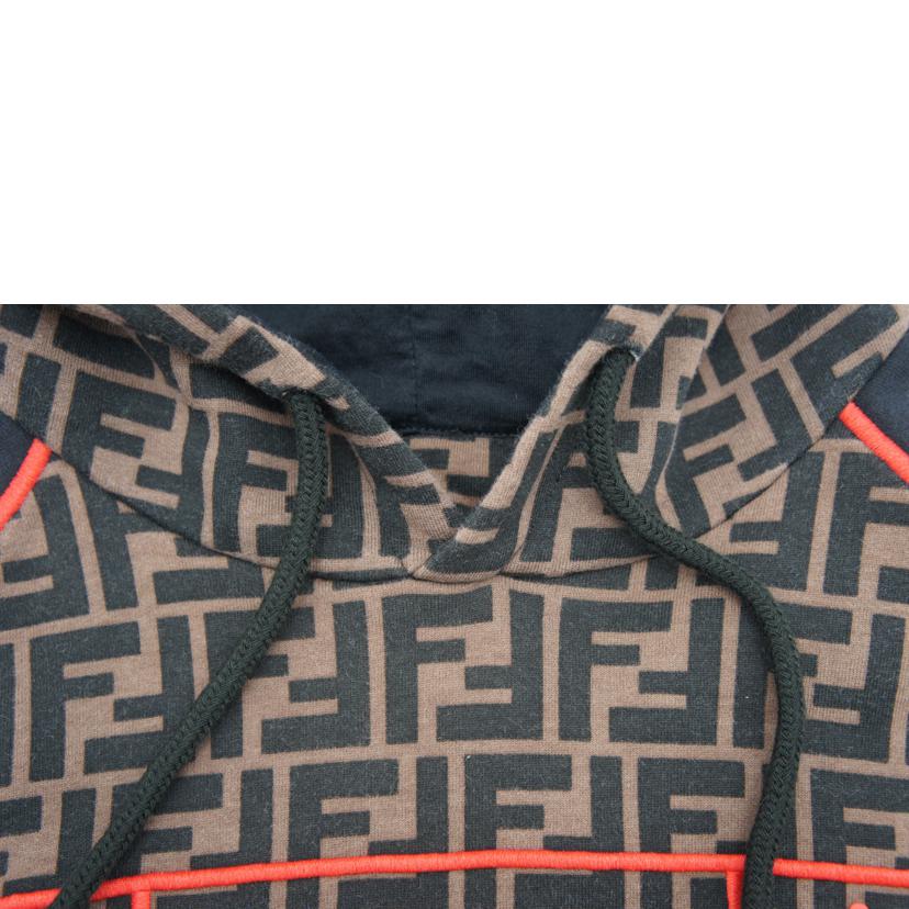 FENDI フェンディ/ズッカ柄/プルオーバーパーカー/FY0991 A87E//Bランク/18