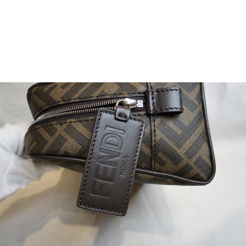 FENDI フェンディ/PVCズッカ柄ポーチ//SAランク/92
