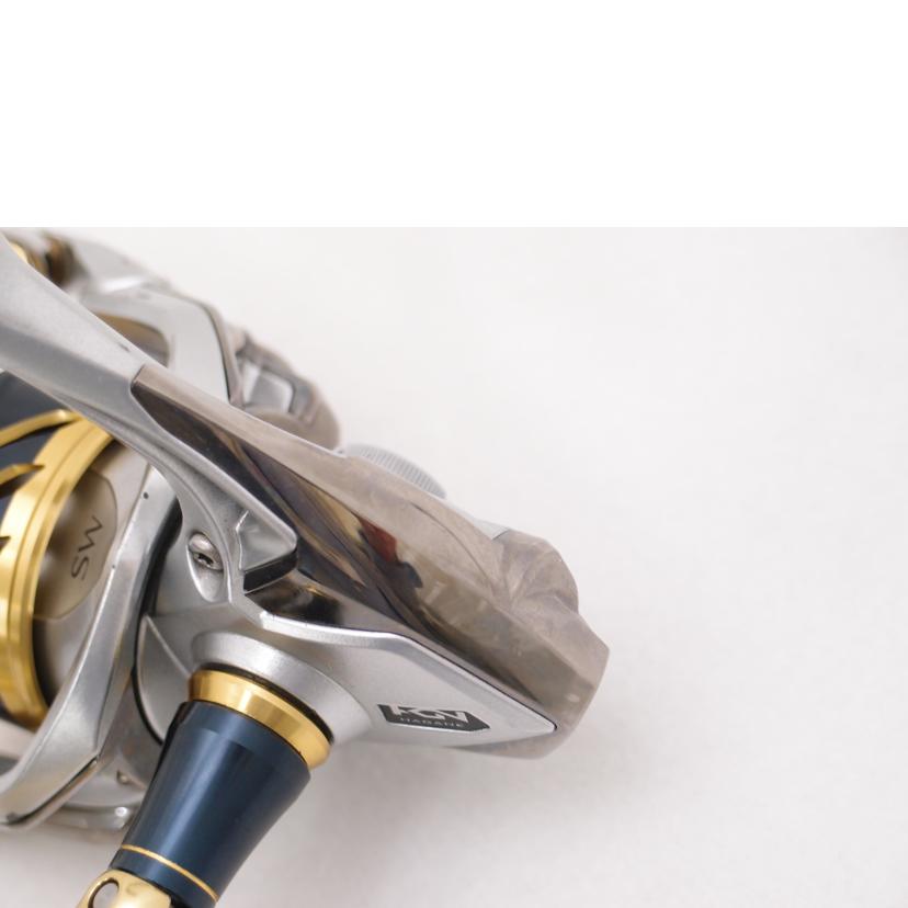 SHIMANO シマノ/18ストラディクSW 4000XG/スピニングリール/STRADIC SW 4000XG//Bランク/69